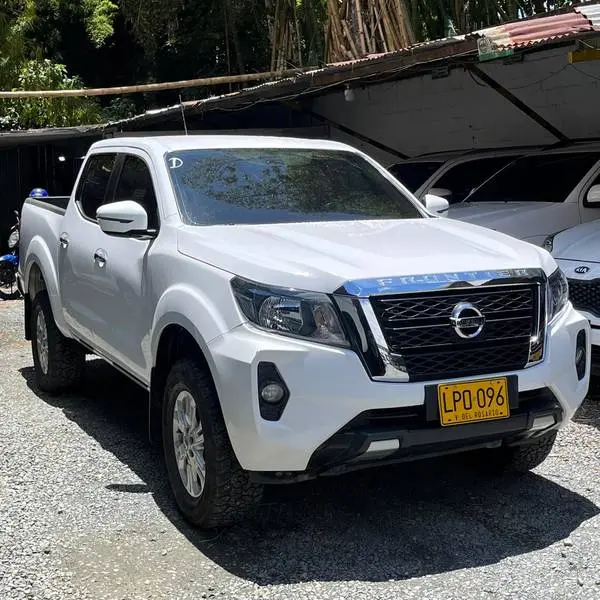 NISSAN FRONTIER XE MT 2.5CC 4X4 2023