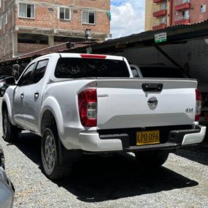 NISSAN FRONTIER XE MT 2.5CC 4X4 2023: imagen 9