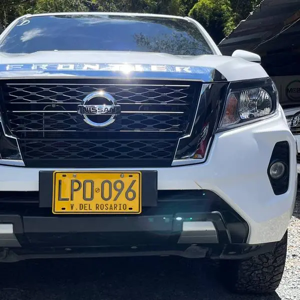 NISSAN FRONTIER XE MT 2.5CC 4X4 2023
