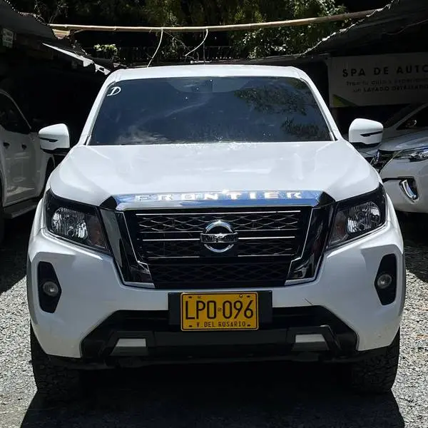 NISSAN FRONTIER XE MT 2.5CC 4X4 2023