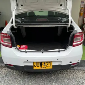 RENAULT LOGAN INTENS MT 1.6CC 2021: imagen 19