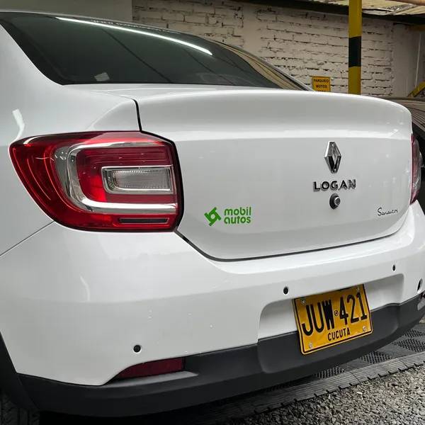 RENAULT LOGAN INTENS MT 1.6CC 2021