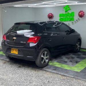 CHEVROLET ONIX LTZ MT 1.4CC 2017**: imagen 7