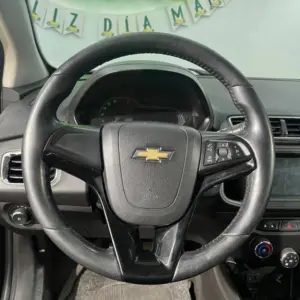 CHEVROLET ONIX LTZ MT 1.4CC 2017**: imagen 12