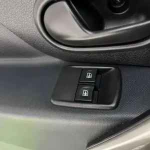 RENAULT SANDERO EXPRESSION MT 1.6CC 2019**: imagen 11