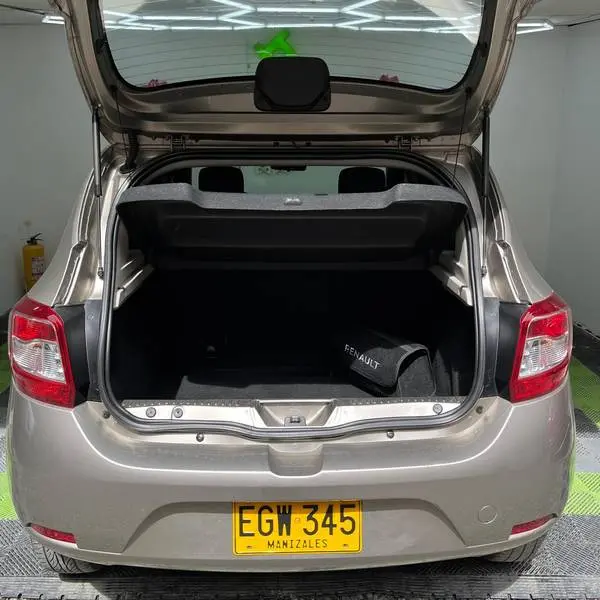 RENAULT SANDERO EXPRESSION MT 1.6CC 2019**