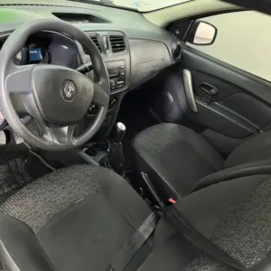 RENAULT SANDERO EXPRESSION MT 1.6CC 2019**: imagen 15