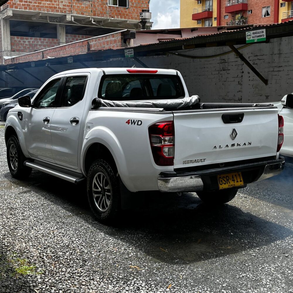 RENAULT ALASKAN CARGO MT 2.5CC 4X4 2021: imagen 9