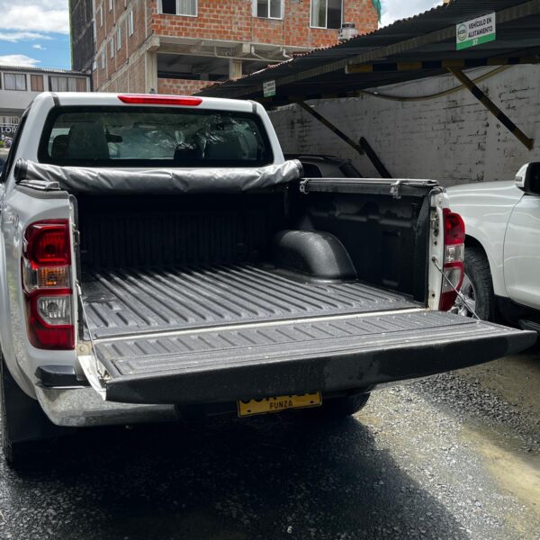 RENAULT ALASKAN CARGO MT 2.5CC 4X4 2021