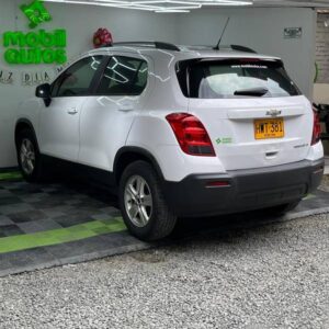 CHEVROLET TRACKER LS TP 1.8CC 2015**: imagen 9