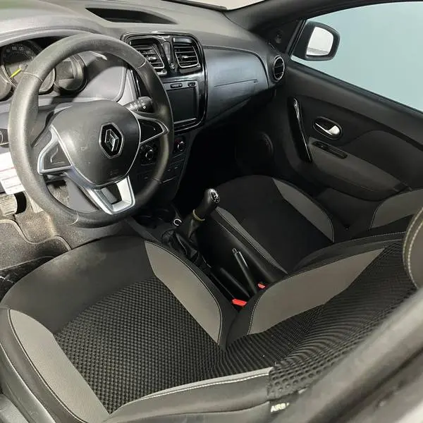 RENAULT SANDERO LIFE + MT 1.6CC 2023