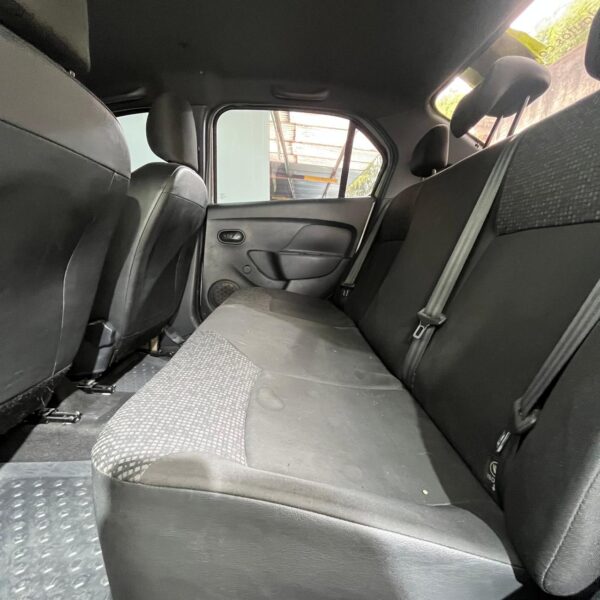 RENAULT LOGAN LIFE MT 1.6CC 2022