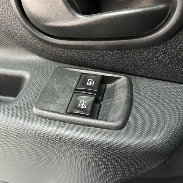 RENAULT LOGAN LIFE MT 1.6CC 2022