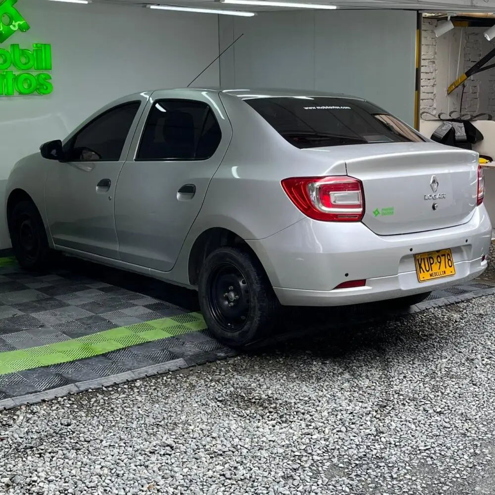 RENAULT LOGAN LIFE MT 1.6CC 2022: imagen 9