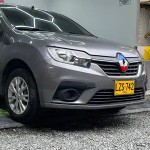 RENAULT LOGAN LIFE + MT 1.6CC 2023: imagen 5