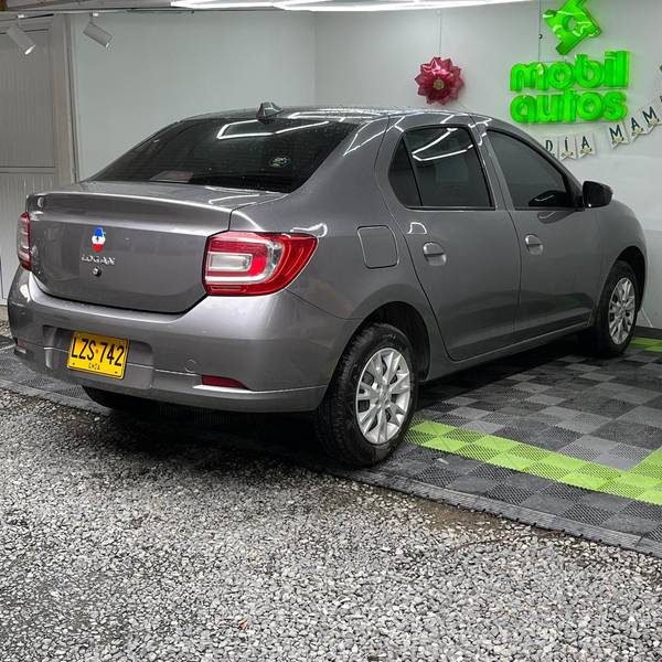 RENAULT LOGAN LIFE + MT 1.6CC 2023