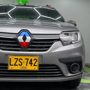 RENAULT LOGAN LIFE + MT 1.6CC 2023: imagen 6