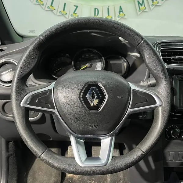 RENAULT LOGAN LIFE + MT 1.6CC 2023