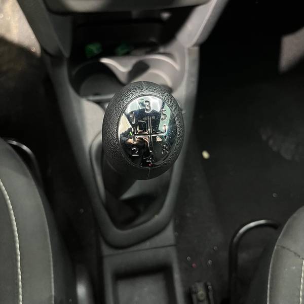 RENAULT LOGAN LIFE + MT 1.6CC 2023