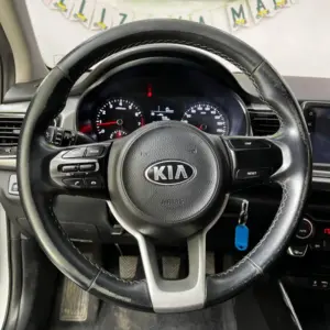 KIA RIO ZENITH MT 1.4CC 2020: imagen 12