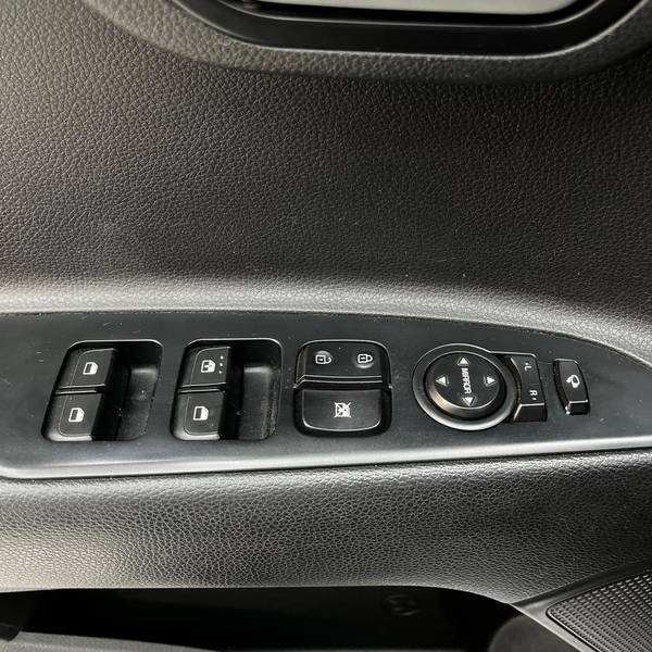 KIA RIO ZENITH MT 1.4CC 2020