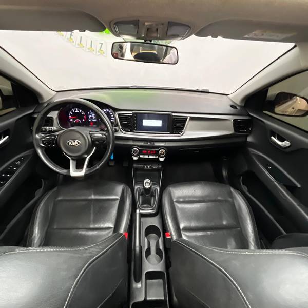 KIA RIO ZENITH MT 1.4CC 2020