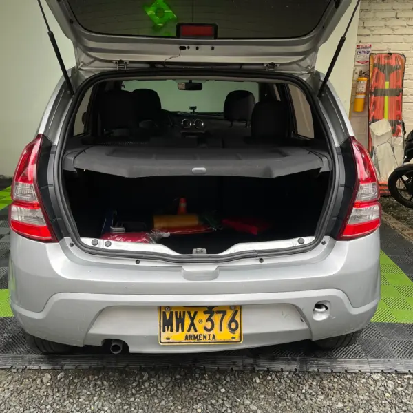 RENAULT SANDERO EXPRESSION MT 1.6CC 2014**