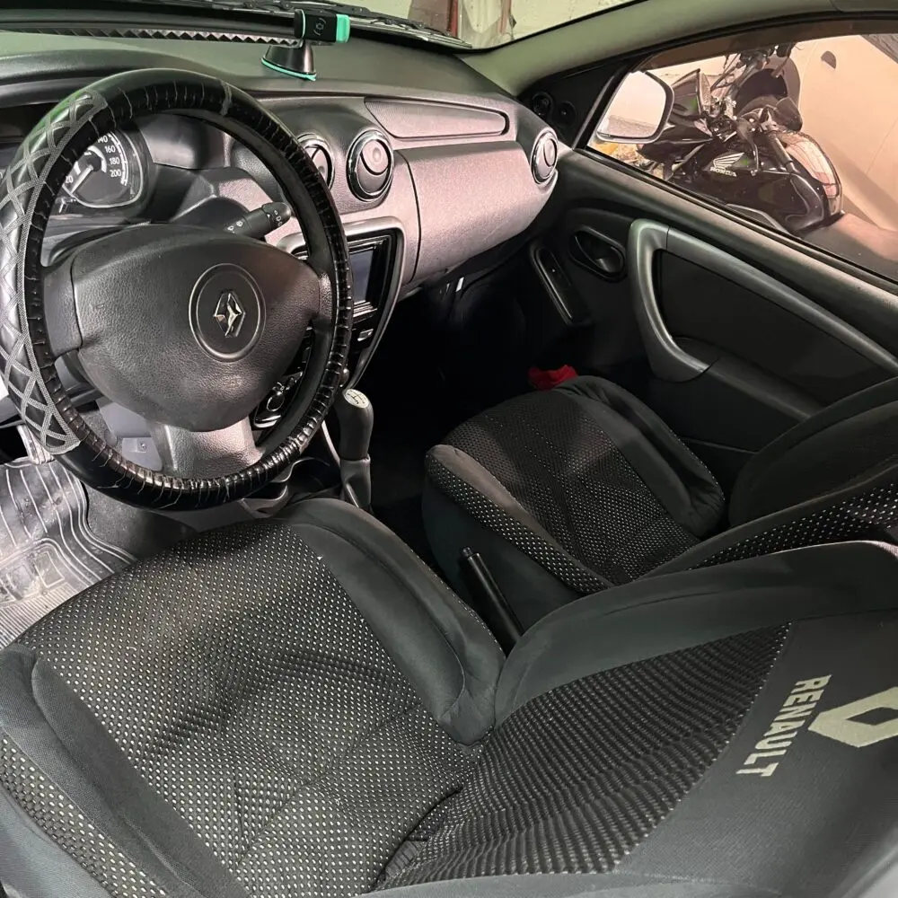 RENAULT SANDERO EXPRESSION MT 1.6CC 2014**: imagen 15