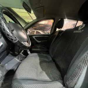 RENAULT SANDERO EXPRESSION MT 1.6CC 2014**: imagen 17
