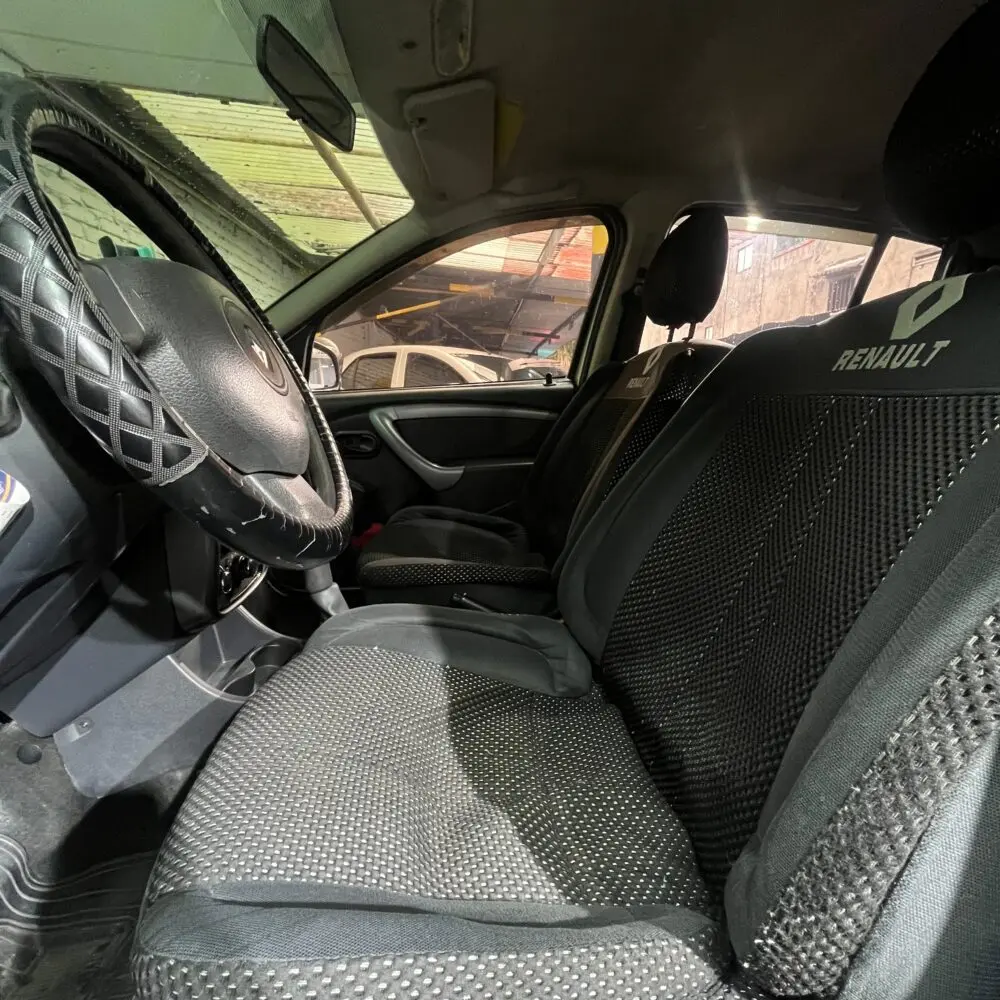 RENAULT SANDERO EXPRESSION MT 1.6CC 2014**: imagen 17