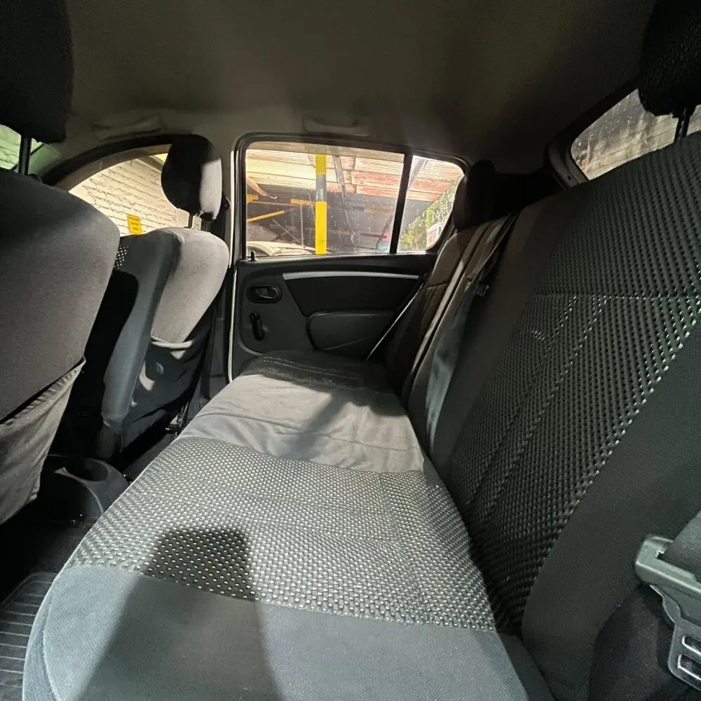RENAULT SANDERO EXPRESSION MT 1.6CC 2014**: imagen 18