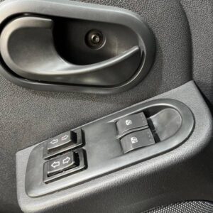 RENAULT SANDERO AUTHENTIQUE MT 1.6CC 2016**: imagen 11