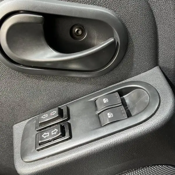 RENAULT SANDERO AUTHENTIQUE MT 1.6CC 2016**