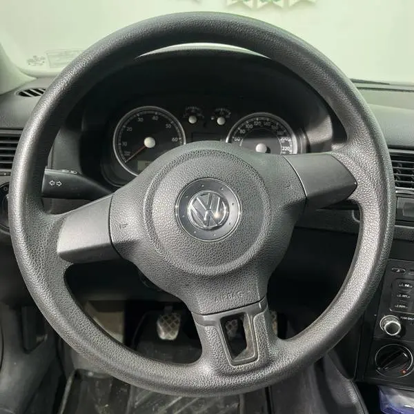 VOLKSWAGEN JETTA TRENDLINE MT 2.0CC 2012**