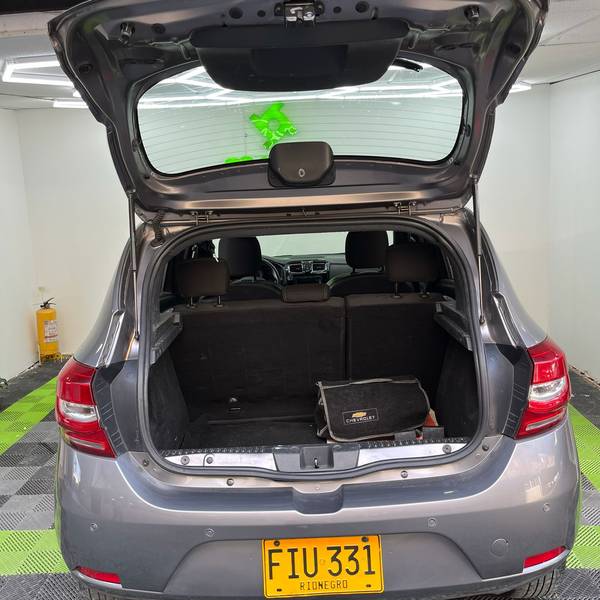 RENAULT SANDERO LIFE + MT 1.6CC 2021