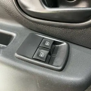 RENAULT LOGAN LIFE MT 1.6CC 2020: imagen 11