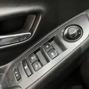 CHEVROLET TRACKER LS TP 1.8CC 2015**: imagen 11