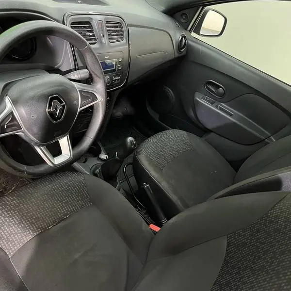 RENAULT LOGAN  LIFE MT 1.6CC 2022