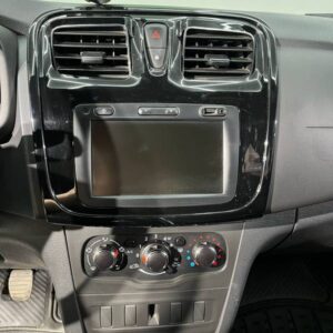 RENAULT SANDERO LIFE + MT 1.6CC 2023: imagen 13