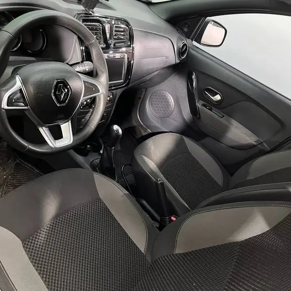 RENAULT SANDERO LIFE + MT 1.6CC 2023