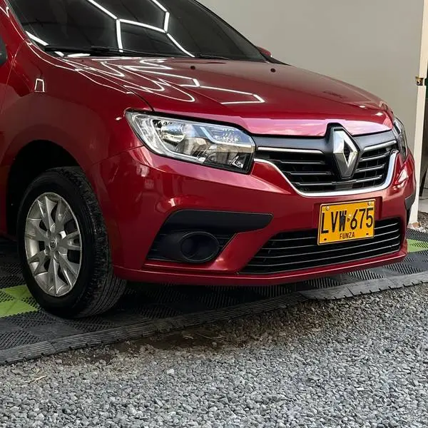 RENAULT SANDERO LIFE + MT 1.6CC 2023