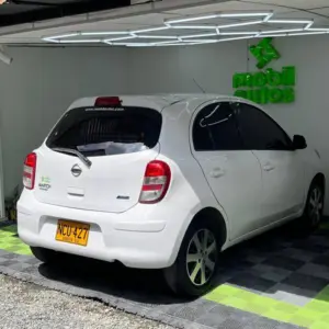 NISSAN MARCH SR AT 1.6CC 2013**: imagen 7