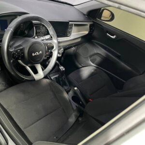 KIA RIO VIBRANT MT 1.4 CC 2024: imagen 15