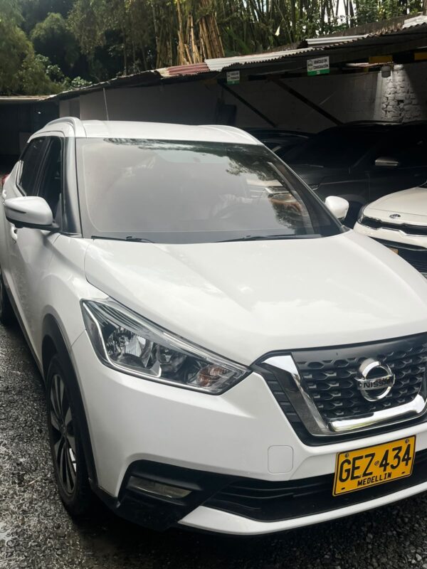 NISSAN KICKS EXCLUSIVE TP 1600CC 2020***