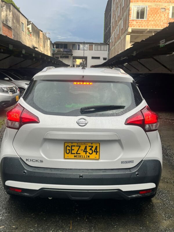 NISSAN KICKS EXCLUSIVE TP 1600CC 2020***