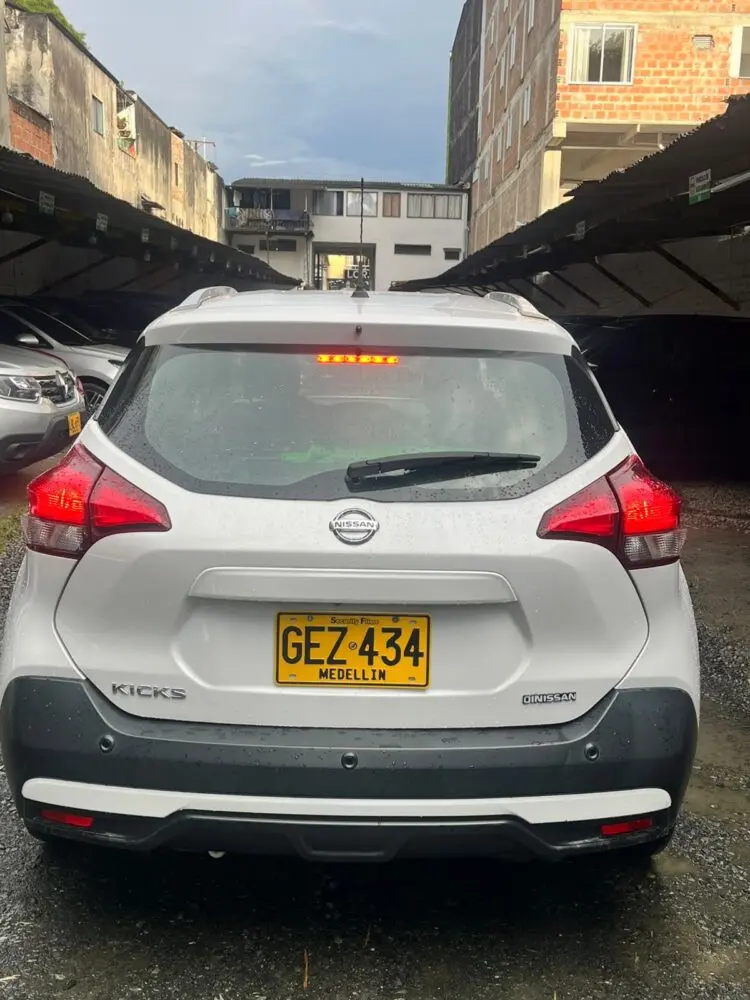 NISSAN KICKS EXCLUSIVE TP 1600CC 2020***: imagen 7