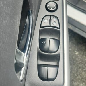 NISSAN KICKS EXCLUSIVE TP 1600CC 2020***: imagen 10