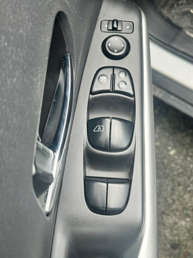 NISSAN KICKS EXCLUSIVE TP 1600CC 2020***: imagen 10
