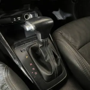 KIA RIO VIBRANT TP 1.4CC 2018: imagen 14