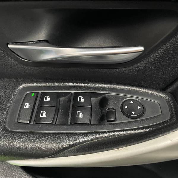 BMW 316i F30 Ejecutivo TP 1.6CC 2014